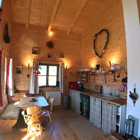 Holiday home Gemuetliche Berghuette Mit Sauna In Beeindruckender Hoehenlage Rangersdorf